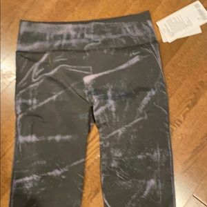 Lululemon ebb to street tights
